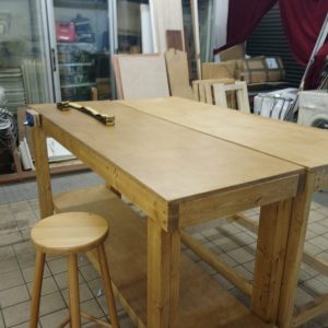 Craft workshop with benches to rent in Leeds city centreWe offer ad hoc & permanent use of our benches for woodwork, leatherwork, metalwork and messy crafts